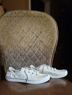 Bobs From Skechers Beach Bingo Dream Team Slip On Sneakers Shoes Gold Cats Dogs